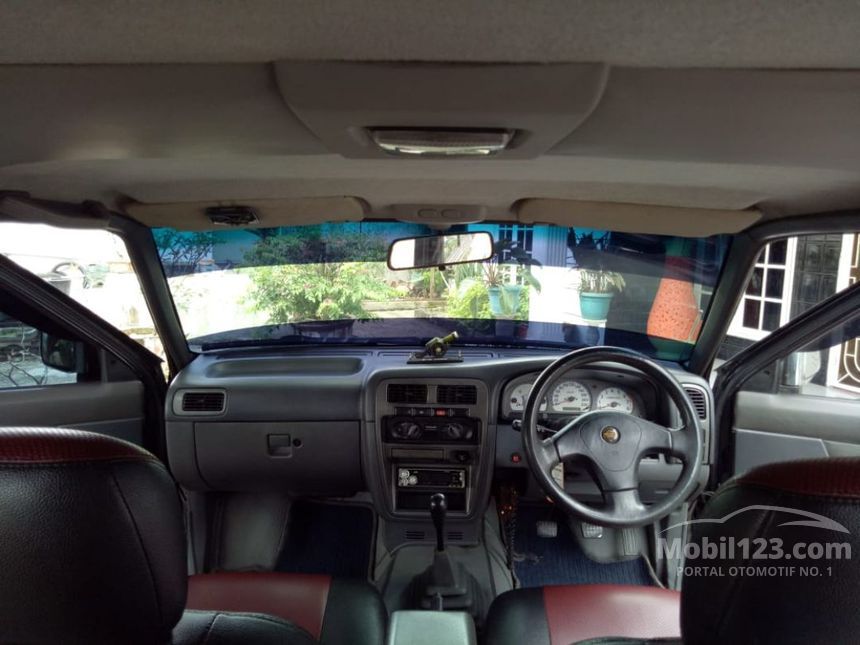 Jual Mobil  Nissan  Terrano  2003 Grandroad G1 2 4 di 