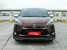 Toyota Sienta Q AT 2017 Coklat Metalik - Tangan Pertama - Terawat - Service Record - TDP 25 JUTA SAJA - BEST DEAL
