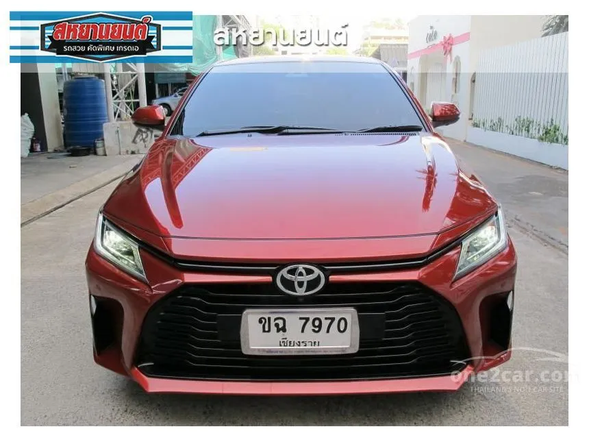 2024 Toyota Yaris Ativ Premium Sedan