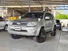 2010 Toyota FORTUNER 3.0 (ปี 08-11) V Navi 4WD SUV
