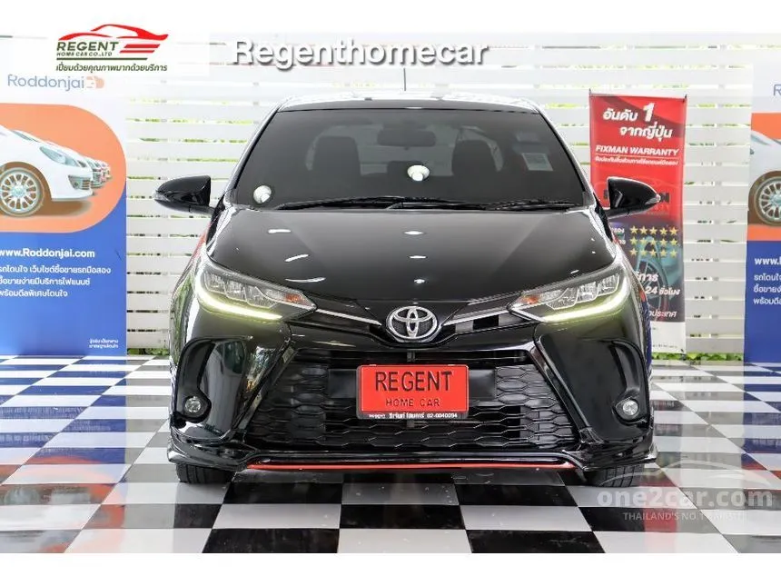 2021 Toyota YARIS Sport Hatchback