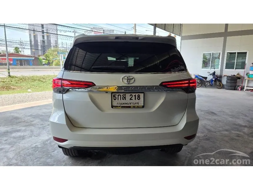 2017 Toyota FORTUNER V SUV