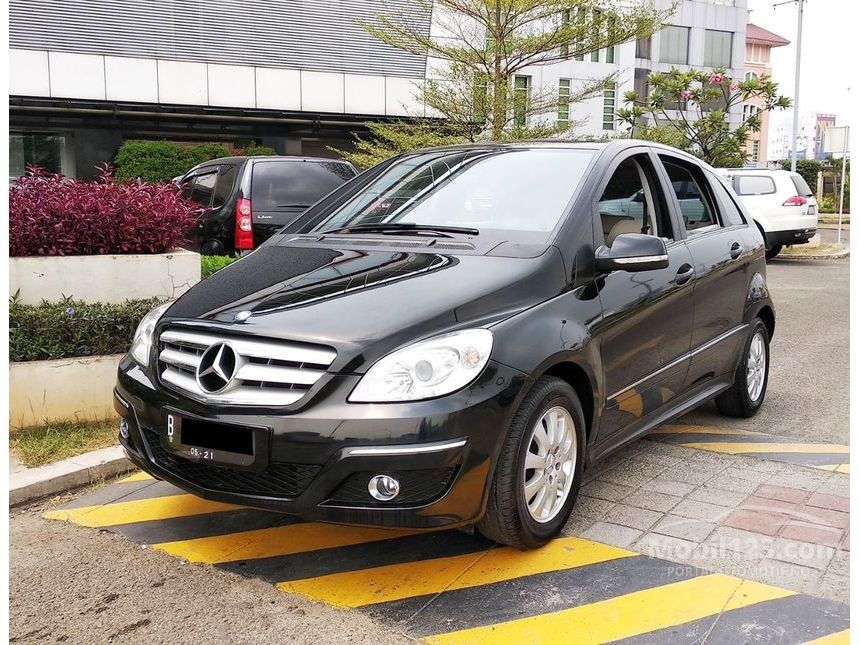 Jual Mobil Mercedes-Benz B180 2010 B180 1.7 di DKI Jakarta Automatic Hatchback Hitam Rp 188.000 ...