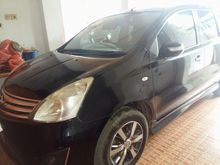 2011 Nissan Grand Livina 1.5 Limited Edition Highway Star MPV Leather seat