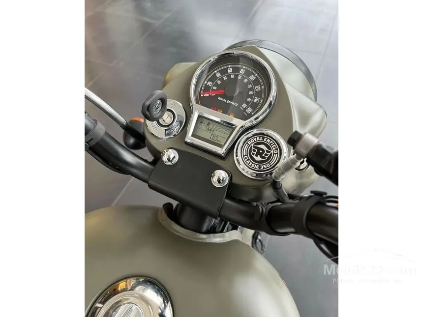2022 Royal Enfield Classic 350 Others