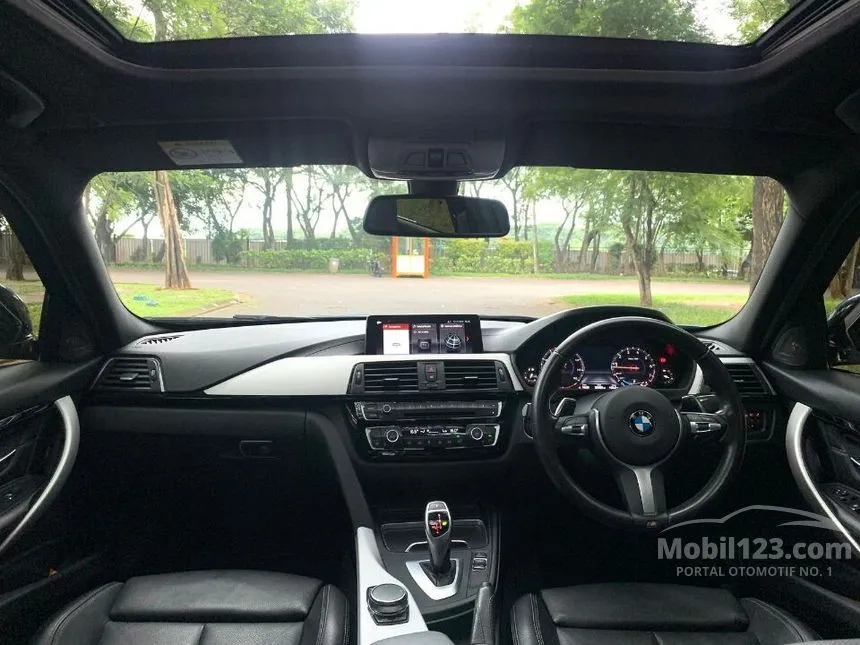 2018 BMW 330i M Sport Sedan