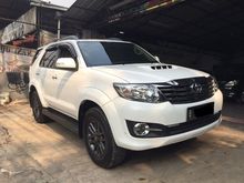 Toyota Fortuner G AT Diesel Vnt 2015 Putih km 10rban antik