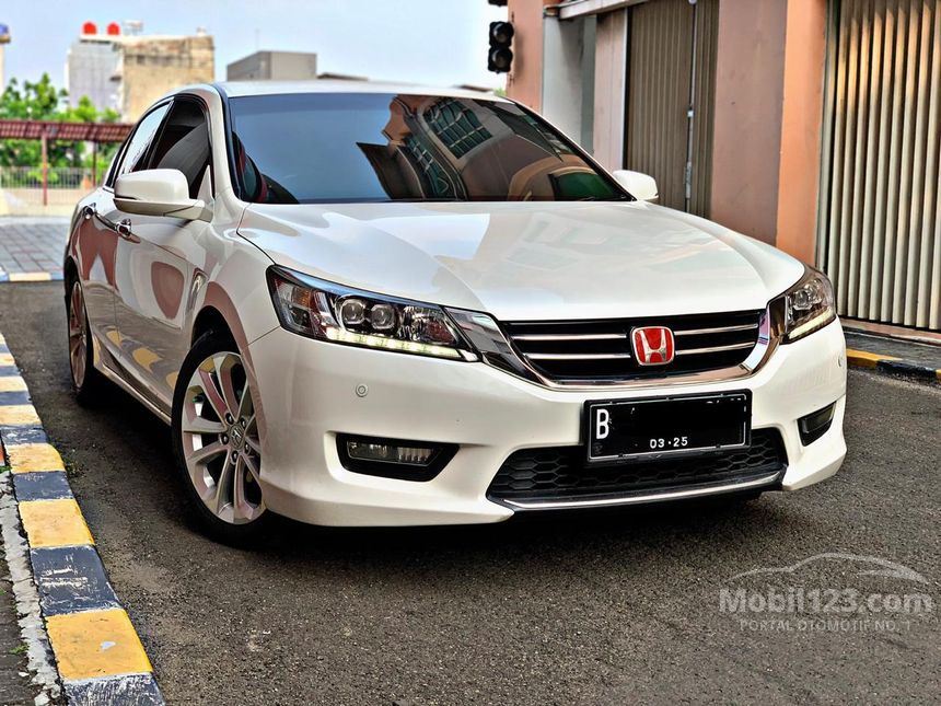 Jual Mobil Honda Accord 2015 Vti L 2 4 Di Dki Jakarta Automatic Sedan Putih Rp 265 000 000 7088754 Mobil123 Com