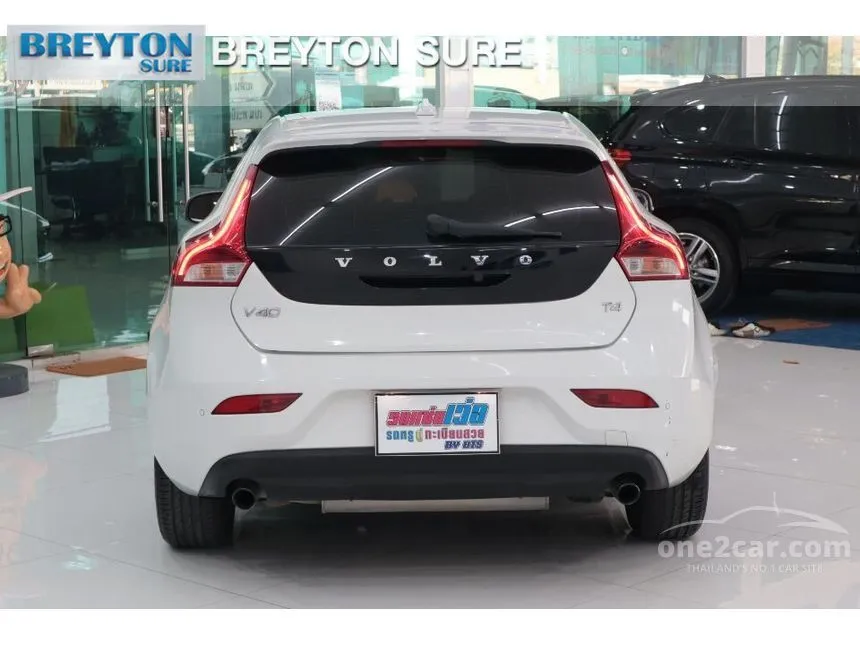 2019 Volvo V40 T4 Wagon