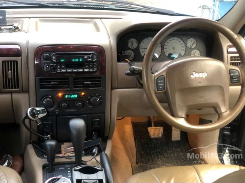 2002 Jeep Grand Cherokee Limited SUV