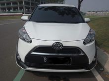 2017 Toyota Sienta 1.5 V AT Putih TDP 20 juta