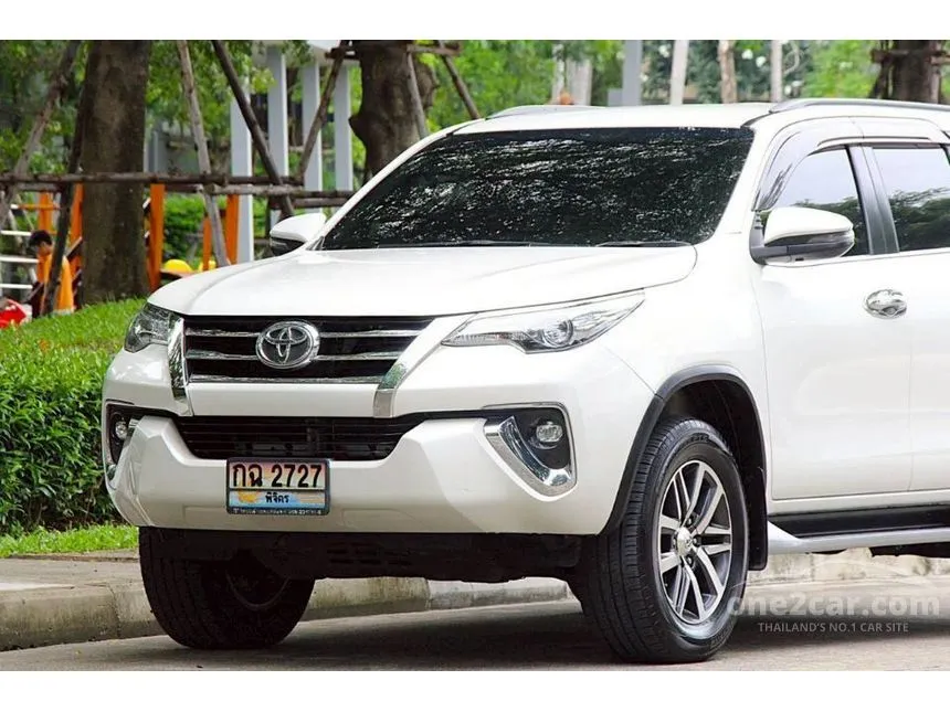 2019 Toyota FORTUNER V SUV