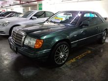 1992 Mercedes-Benz 300E 3.0 Sedan