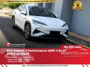 2025 BYD Seal Performance AWD Sedan