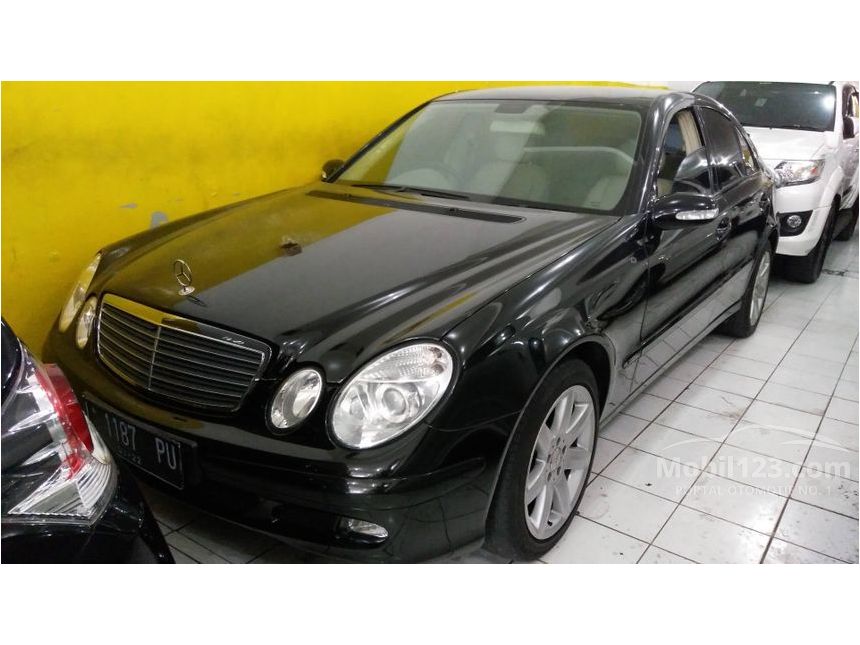 Jual Mobil Mercedes-Benz E200K 2007 W211 1.8 di Jawa Timur 