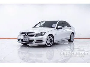 2013 Mercedes-Benz C200 1.8 CGI BlueEFFICIENCY Sedan