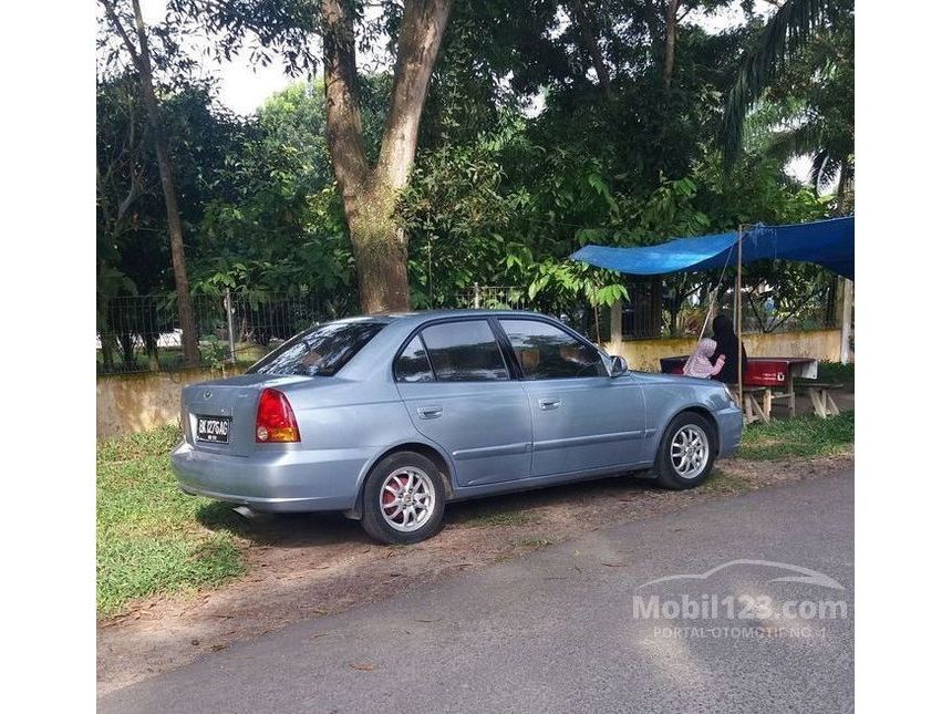 Jual Mobil  Hyundai Accent 2004 GLS 1 5 di  Sumatera  Utara  