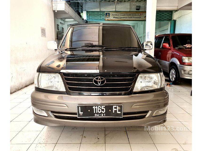 Jual Mobil Toyota Kijang 2004 LGX-D 2.4 di Jawa Timur ...