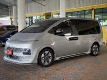 2024 Hyundai Staria 2.2 (ปี 21-28) SEL Van