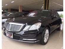 2011 Mercedes-Benz E200 CGI BlueEFFICIENCY 1.8 W212 (ปี 10-16) Sedan AT