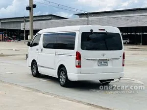 2015 Toyota VENTURY 2.7 G Van