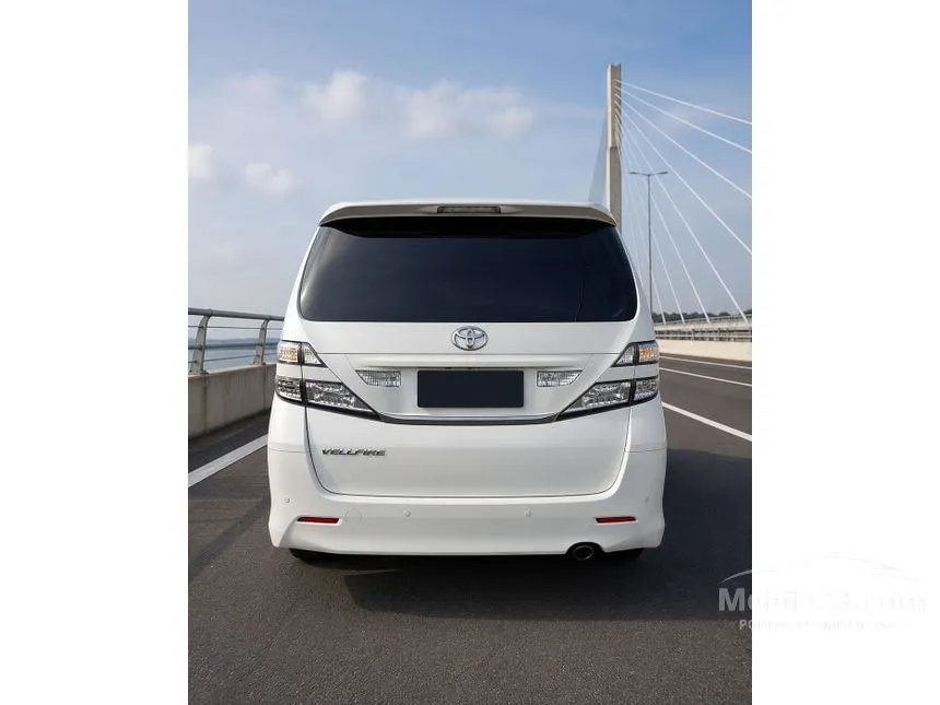 2011 Toyota Vellfire V MPV