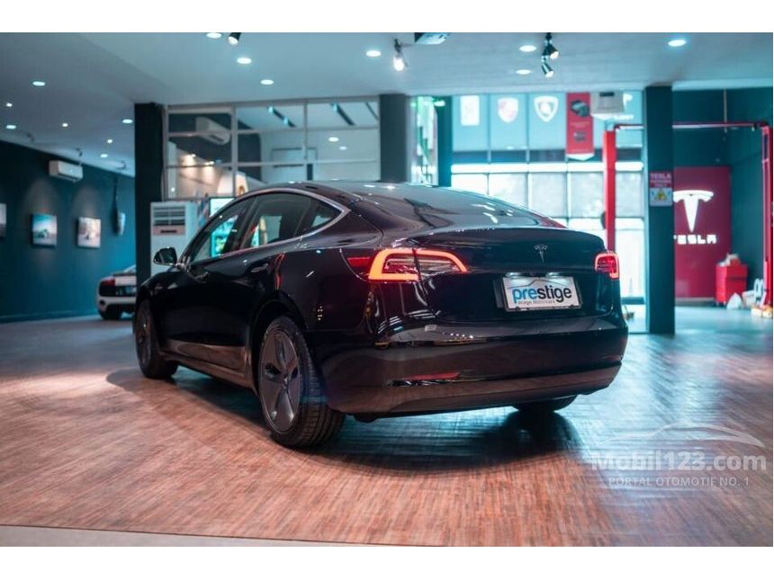 Jual Mobil Tesla Model 3 2020 Standard Range Plus Di DKI Jakarta ...