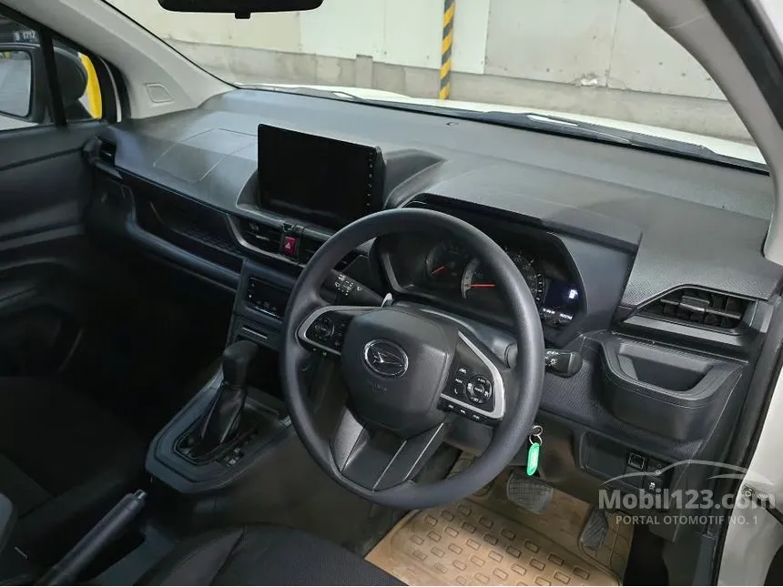 2022 Daihatsu Xenia X MPV