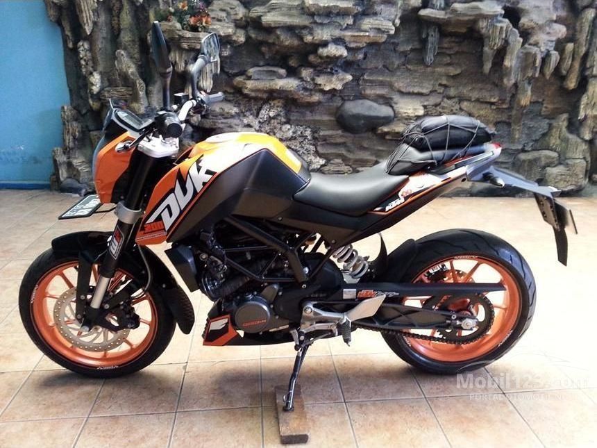 Jual Motor KTM Duke 2015 200 Manual 0.2 