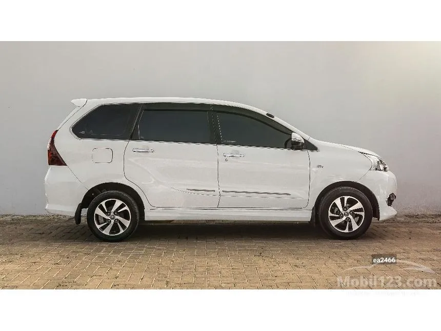2015 Toyota Avanza Veloz MPV
