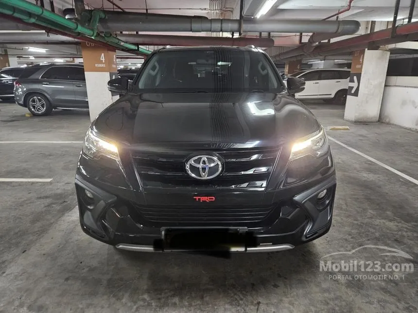 Jual Mobil Toyota Fortuner 2018 VRZ 2.4 di DKI Jakarta Automatic SUV Hitam Rp 400.000.000