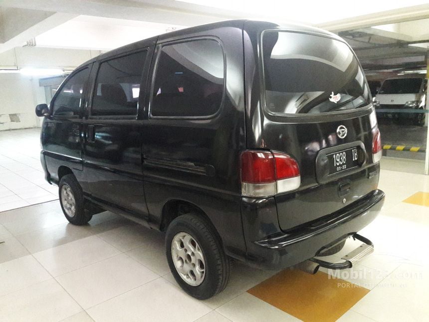 Jual Mobil Daihatsu  Zebra  2006 ZLX 1 3 di Jawa Timur 