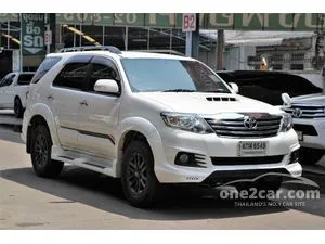 2015 Toyota Fortuner 2.5 (ปี 12-15) V SUV AT