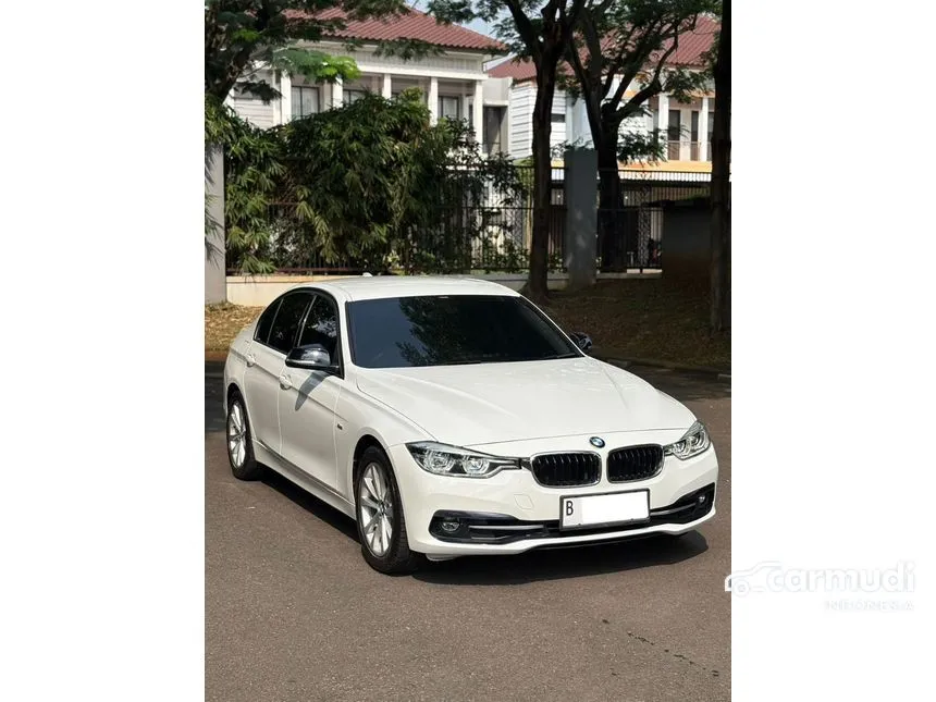 2017 BMW 320i Sport Sedan
