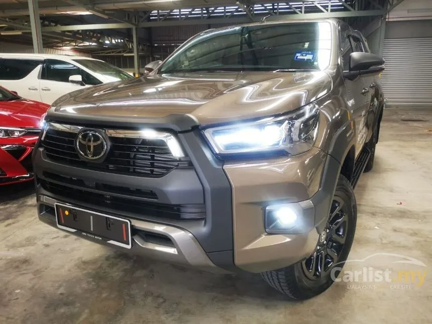 2024 Toyota Hilux Rogue Dual Cab Pickup Truck