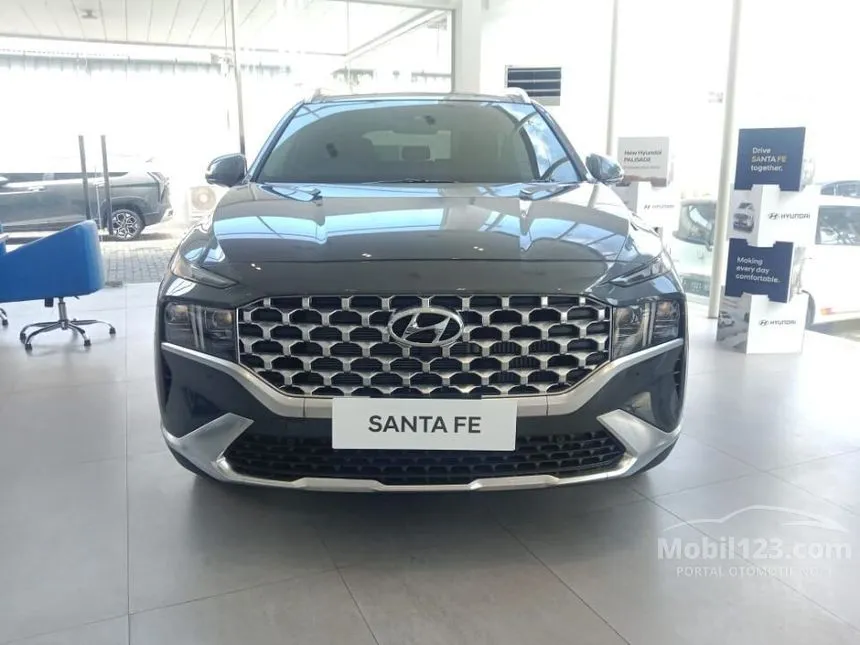 Jual Mobil Hyundai Santa Fe 2023 Signature 2.5 di DKI Jakarta Automatic SUV Abu