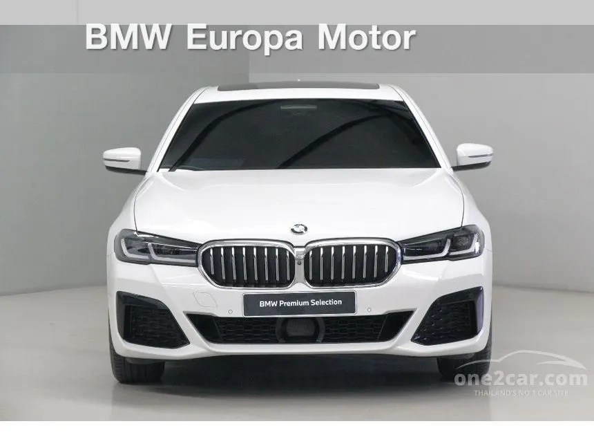 2021 BMW 530e M Sport Sedan