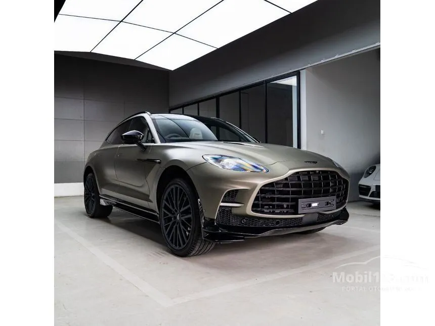 2024 Aston Martin DBX 707 SUV