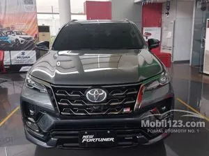 2023 Toyota Fortuner 2.8 GR Sport 4X4  (2 Tone) SUV