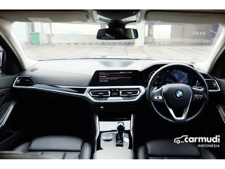 2022 BMW 320i Sport Sedan