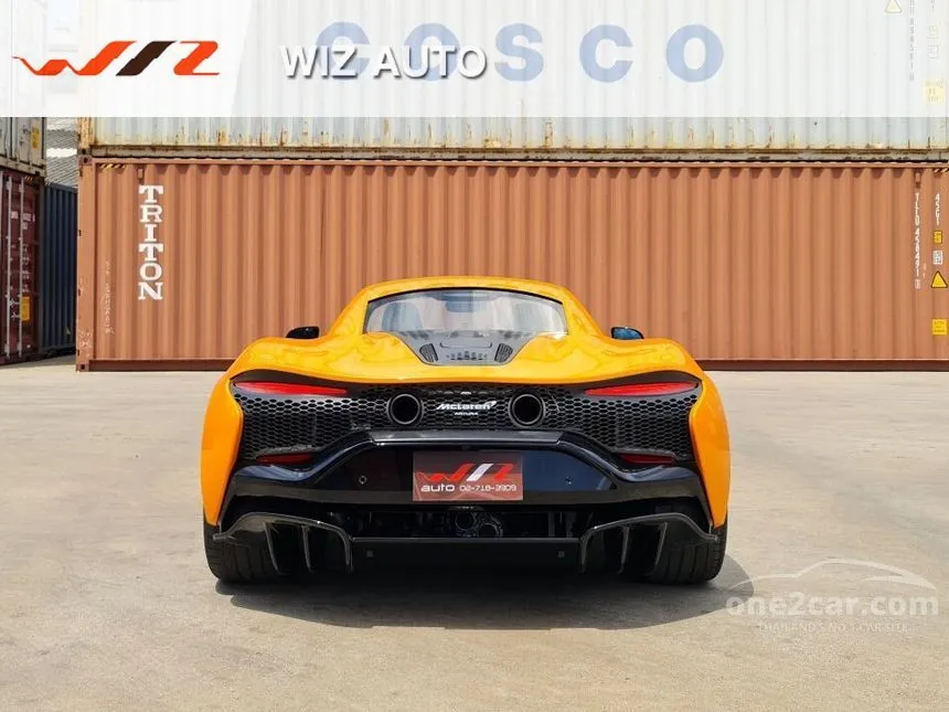 2024 McLaren Artura Coupe