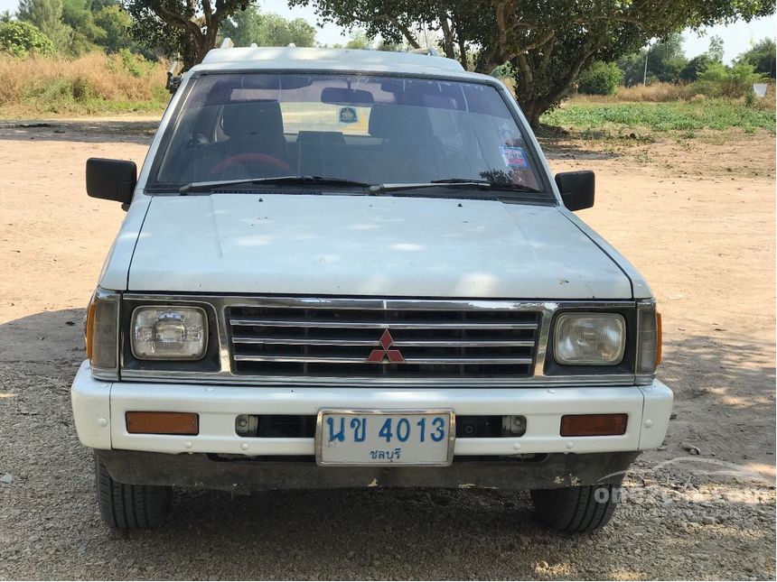 Mitsubishi Cyclone 1991 Aero body 2.5 in ภาคตะวันออก Manual Pickup สี ...