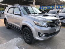 2014 Toyota Fortuner 2.5 (ปี 12-15) V SUV AT