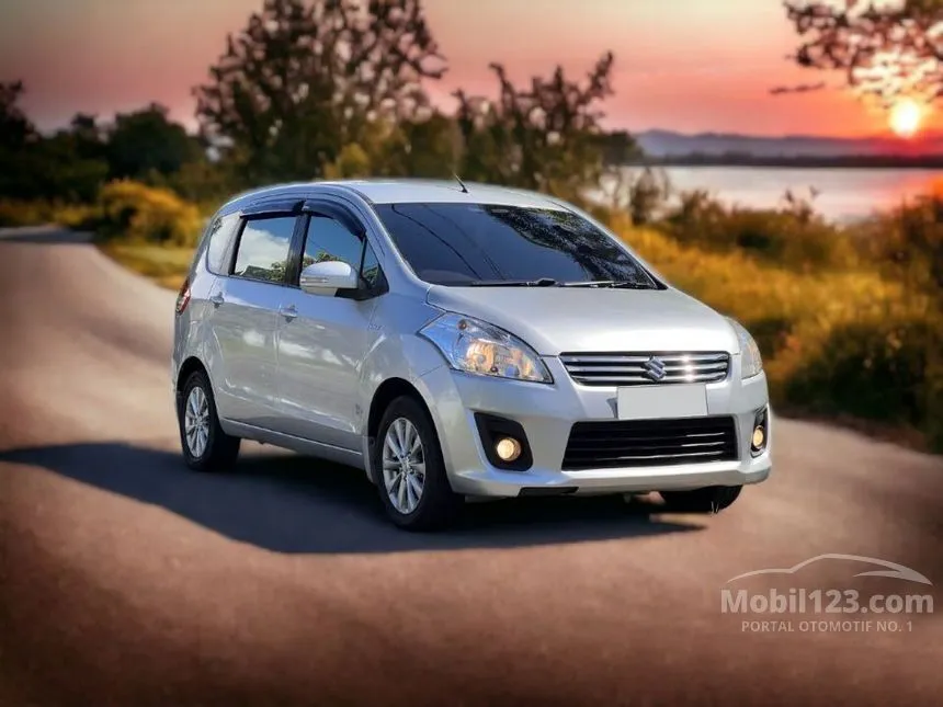 Jual Mobil Suzuki Ertiga 2014 GX 1.4 di Jawa Timur Automatic MPV Silver Rp 137.000.000