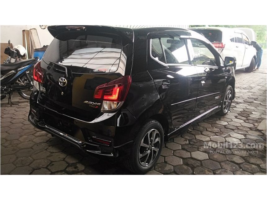 Jual Mobil Toyota Agya 2018 TRD 1.2 di Jawa Timur Manual 