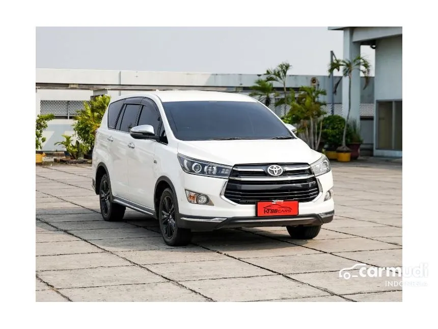 Jual Mobil Toyota Innova Venturer 2017 2.0 di DKI Jakarta Automatic Wagon Putih Rp 295.000.000