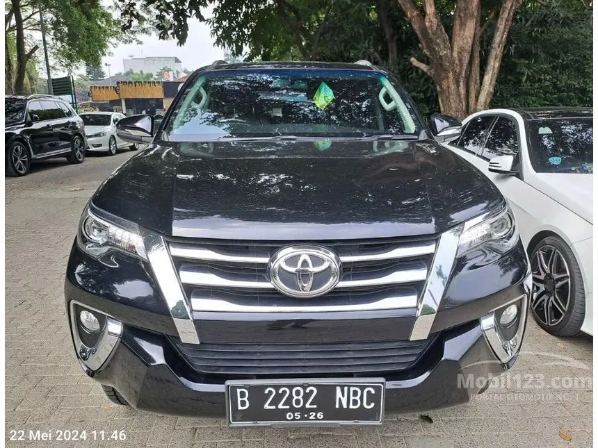 Jual Mobil Toyota Fortuner 2019 VRZ 2.4 di Jawa Barat Automatic SUV Hitam Rp 389.000.000