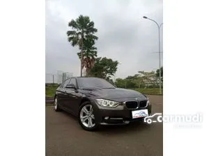 2015 BMW 320i 2.0 Sport Sedan
