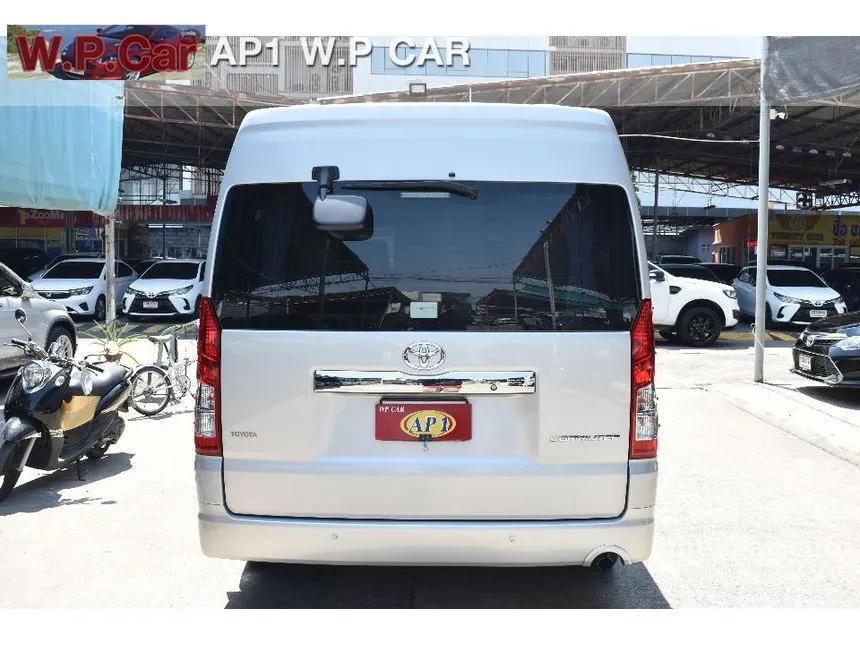 2021 Toyota Commuter Van