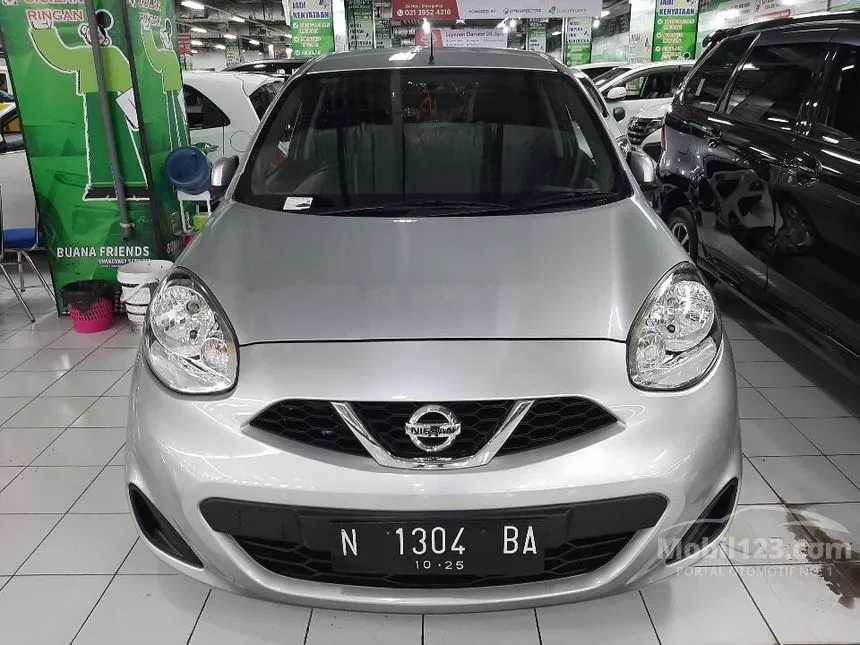 Jual Mobil Nissan March 2016 1.2L 1.2 di Jawa Timur Automatic Hatchback Silver Rp 125.000.000